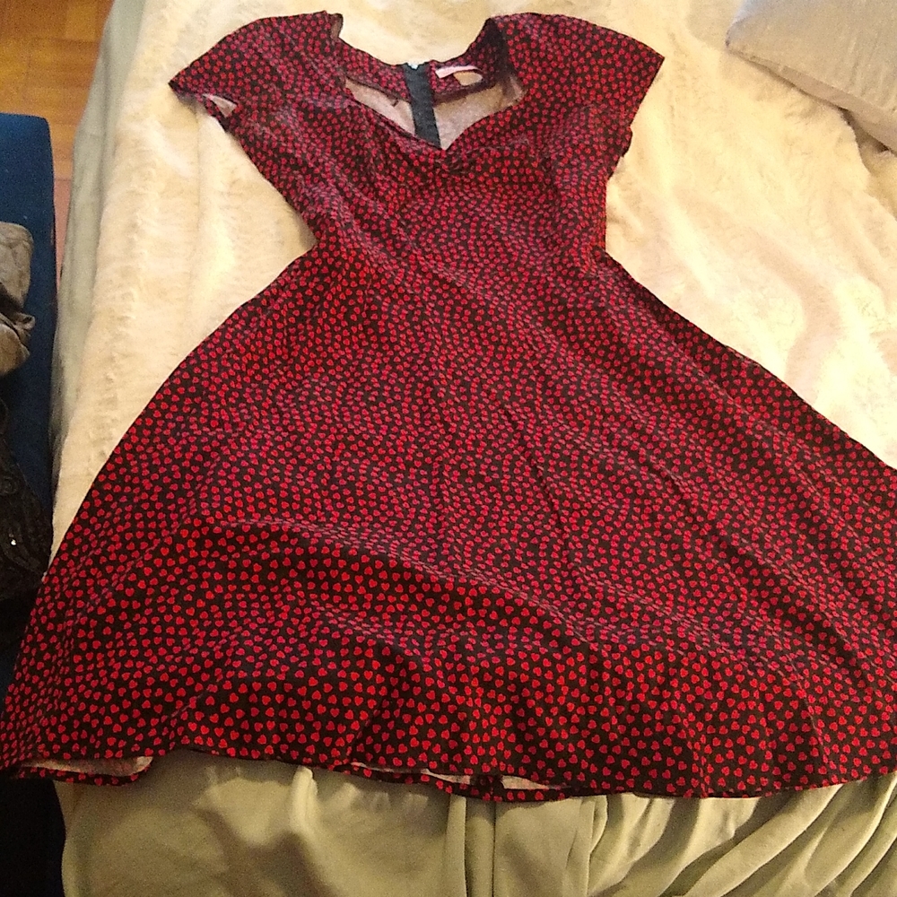 Heartbreaker heart patterned A-line dress VGUC size M